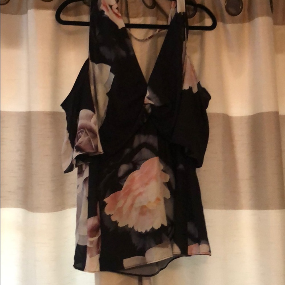 Floral city chic top